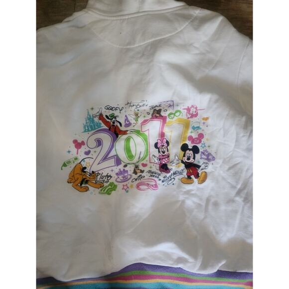 Walt Disney Worlds 2011 Womens Zip Up Jacket Feat. Logo With Characters - Picture 1 of 5
